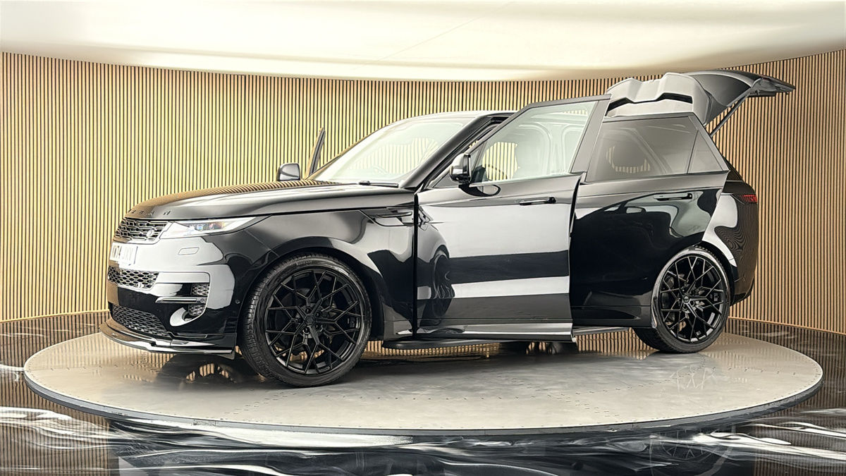 More views of Land Rover Range Rover Sport
