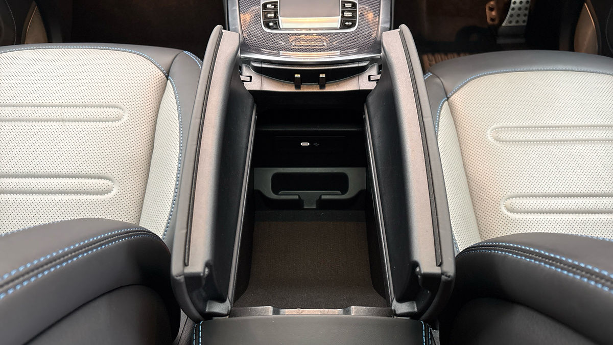 Mercedes-Benz G Class Image 27