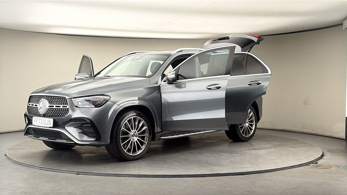 Mercedes-Benz GLE Image 22