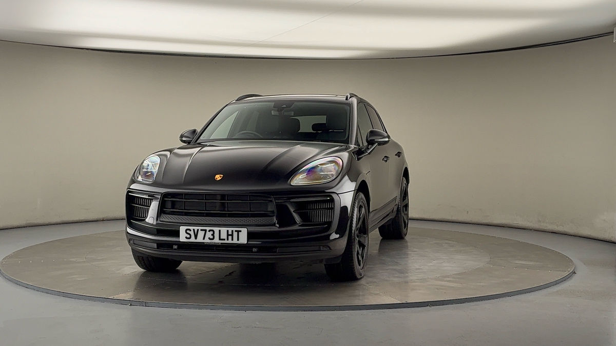 More views of Porsche Macan