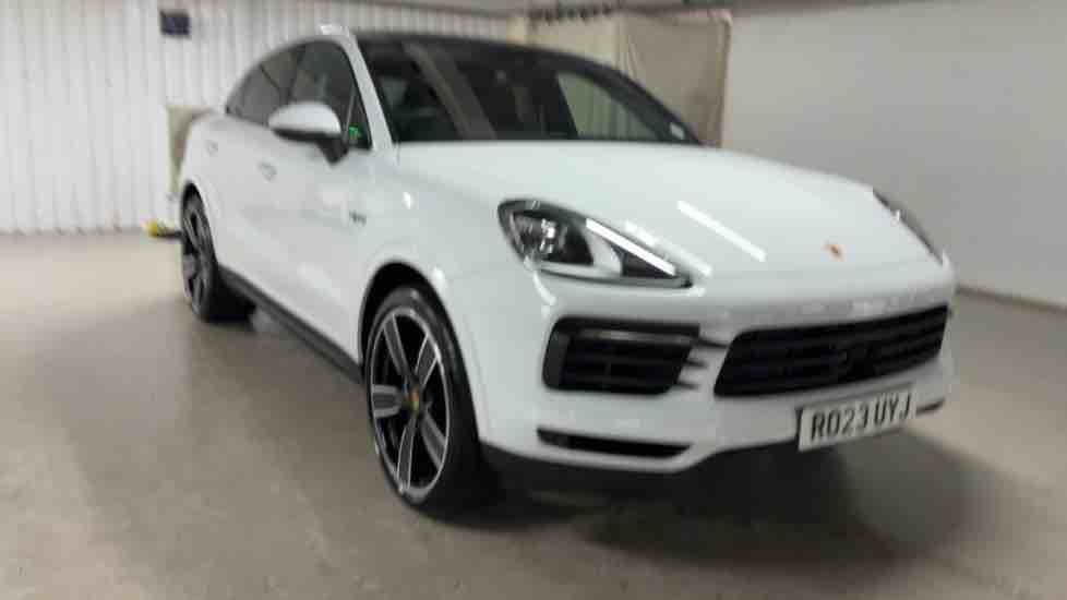 More views of Porsche Cayenne