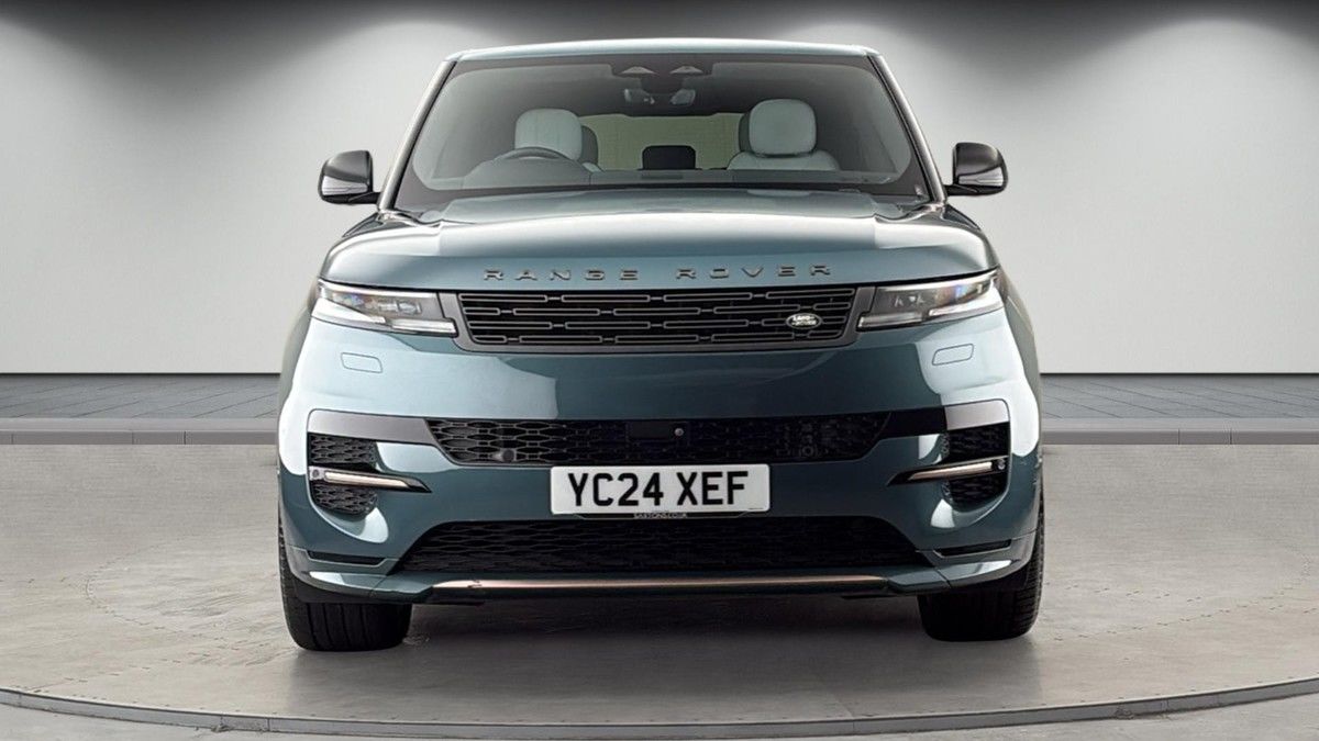 Land Rover Range Rover Sport Image 3