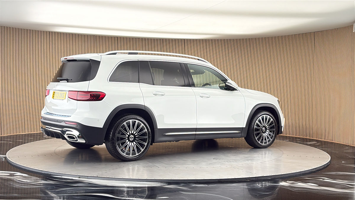 More views of Mercedes-Benz GLB