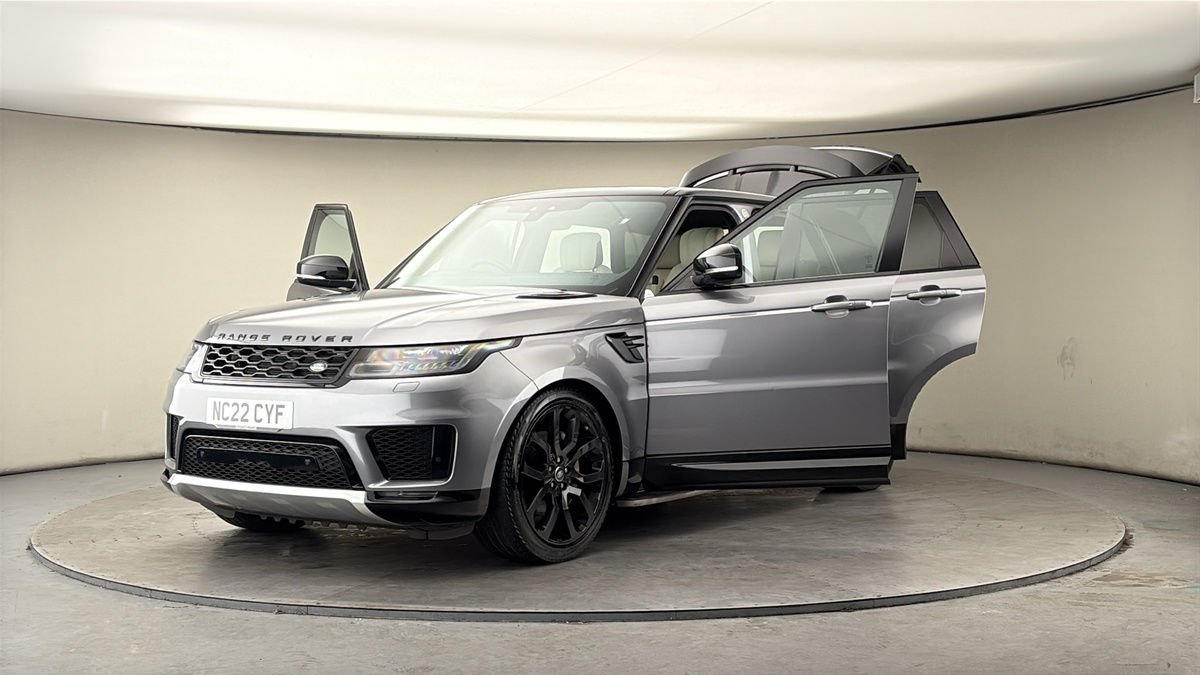More views of Land Rover Range Rover Sport