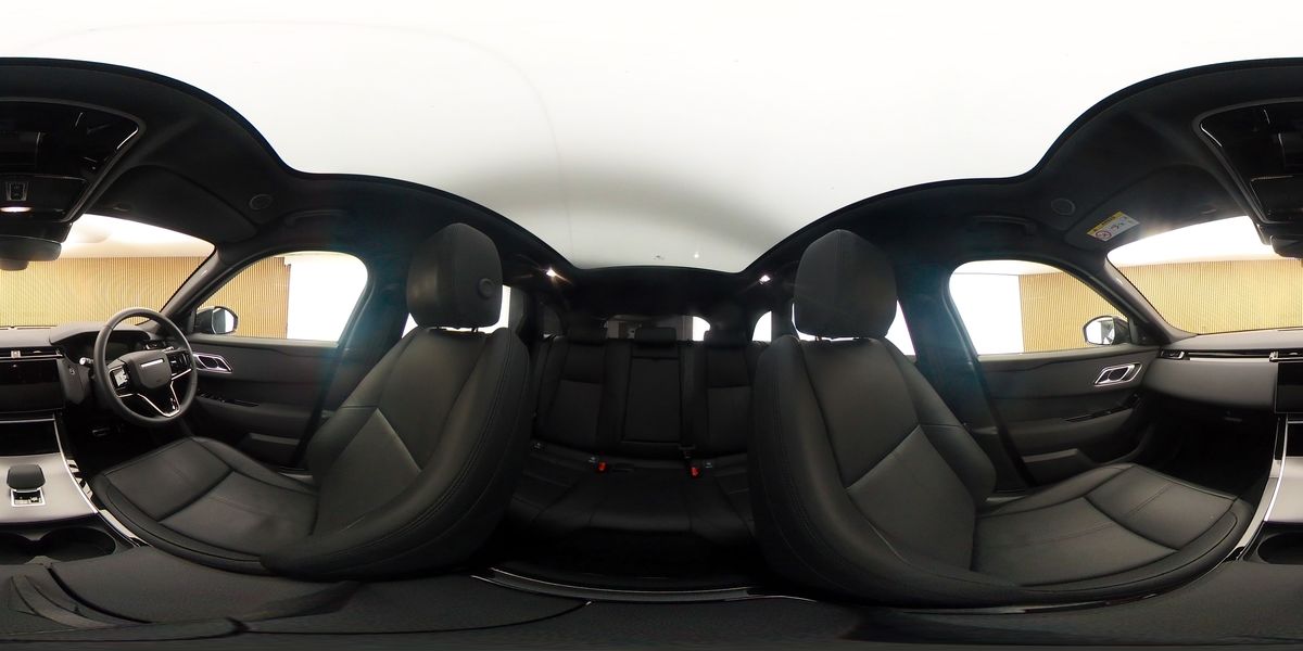 More views of Land Rover Range Rover Velar