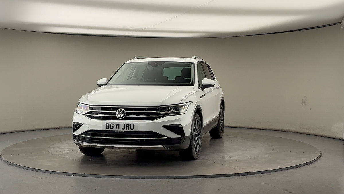 More views of Volkswagen Tiguan