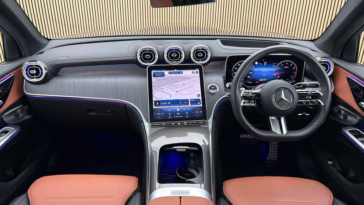 Mercedes-Benz GLC Image 12