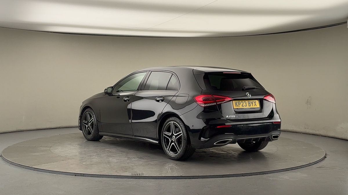 Mercedes-Benz A Class Image 2