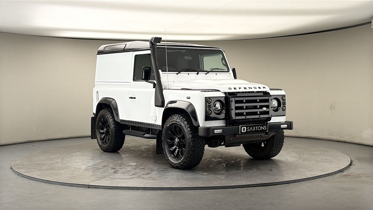 Land Rover Defender 90 Sticky Header Image