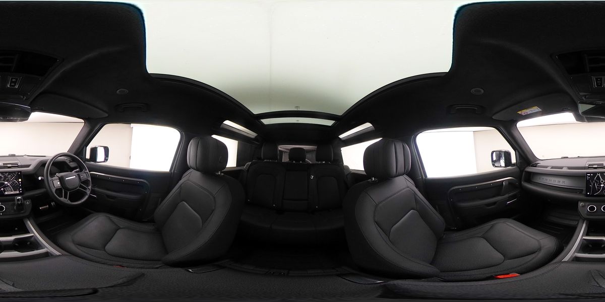 More views of Land Rover Defender 90