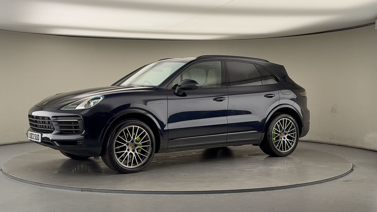 More views of Porsche Cayenne