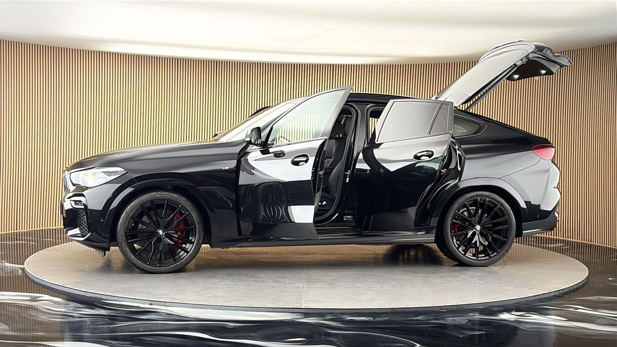 More views of BMW X6