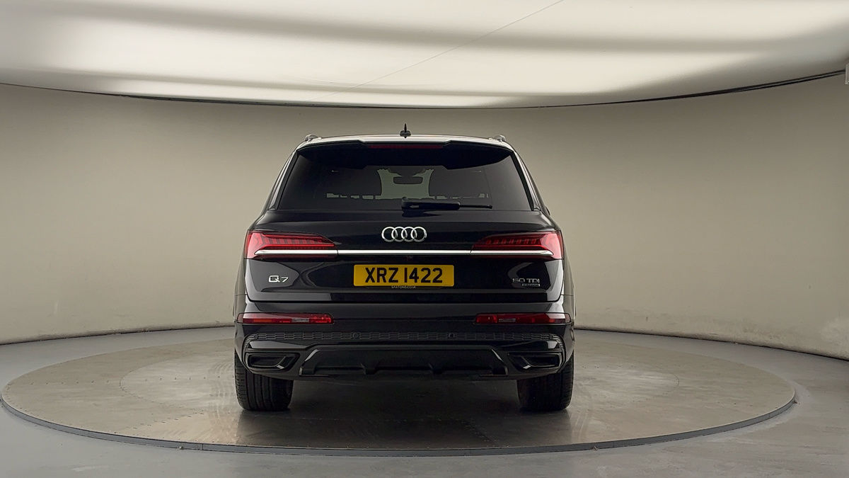 Audi Q7 Image 4