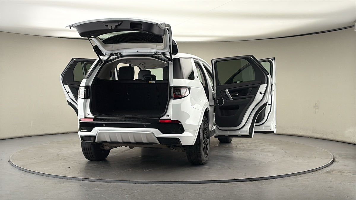 More views of Land Rover Discovery Sport