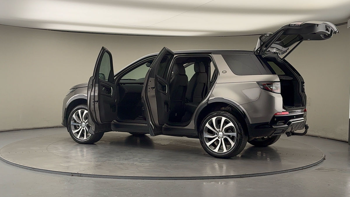 More views of Land Rover Discovery Sport