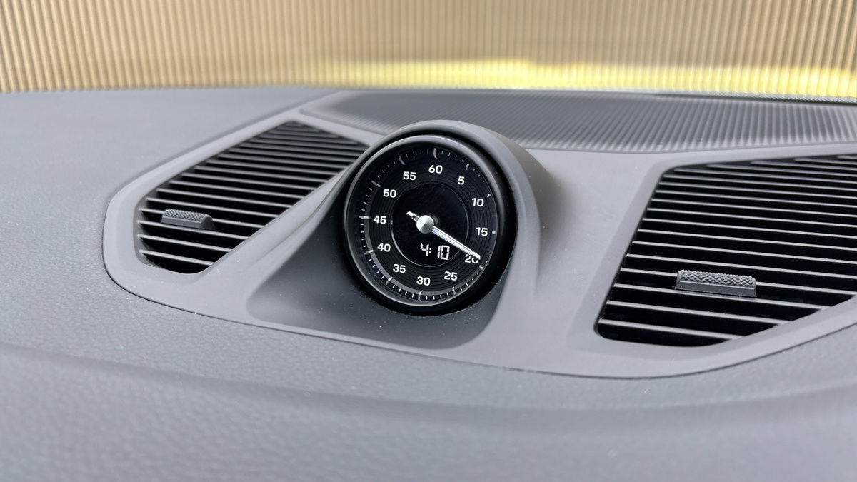 Porsche Cayenne Image 29