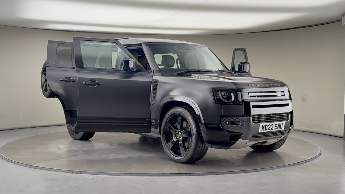 More views of Land Rover Defender 110