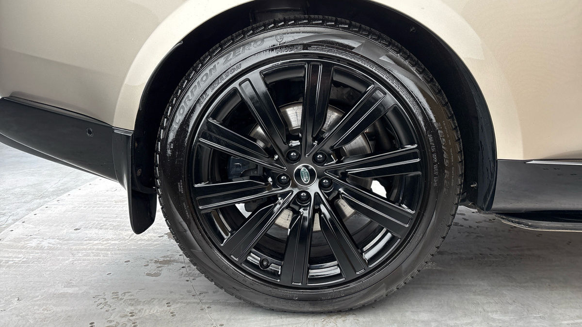 Land Rover Range Rover Image 10