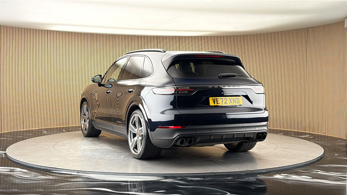 More views of Porsche Cayenne