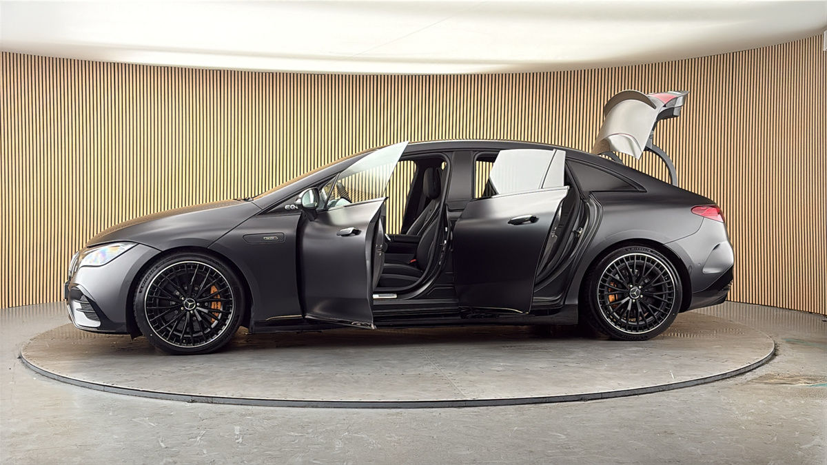 More views of Mercedes-Benz EQE