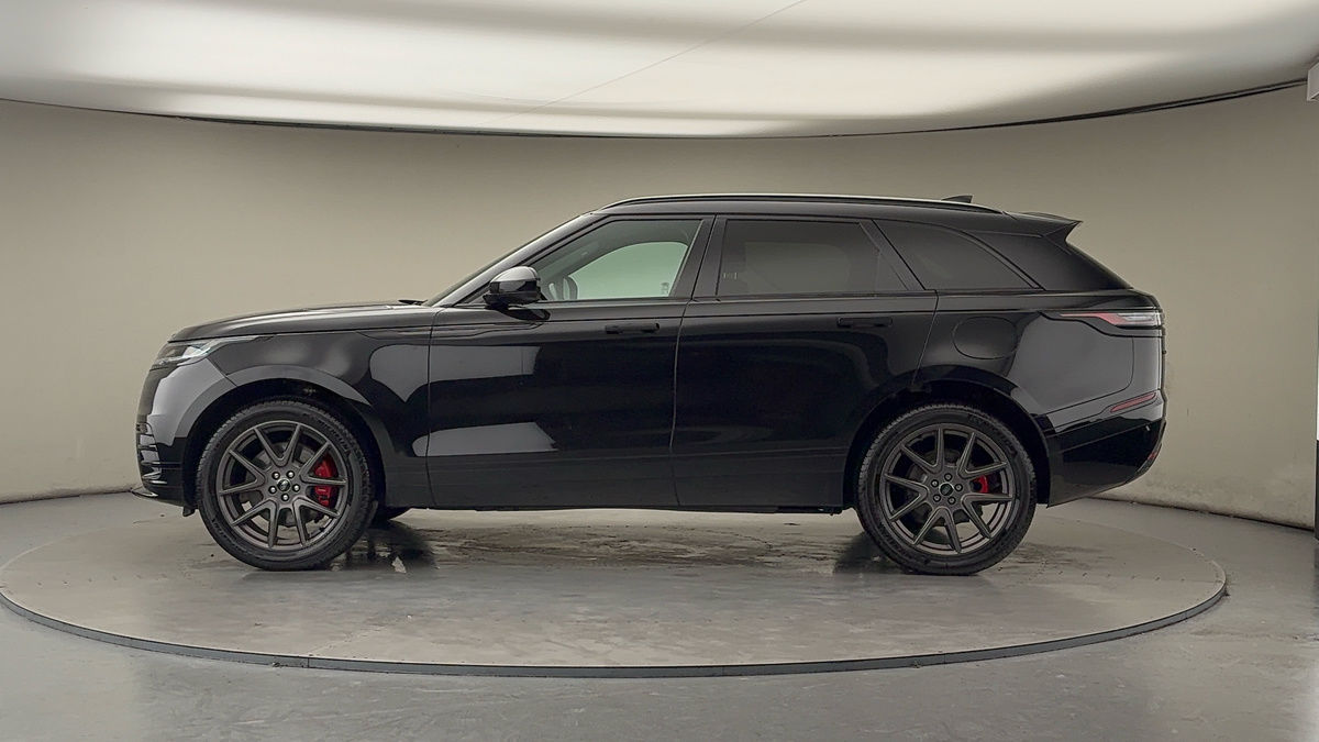 Land Rover Range Rover Velar Image 15