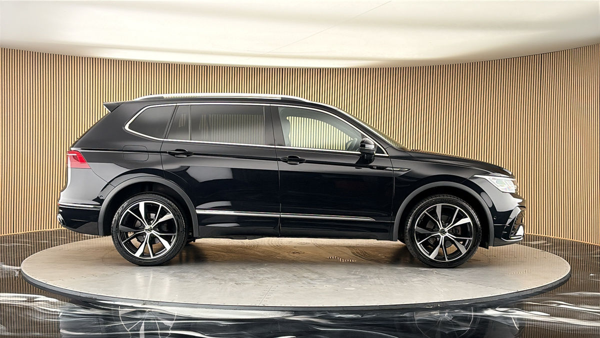Volkswagen Tiguan Allspace Image 16