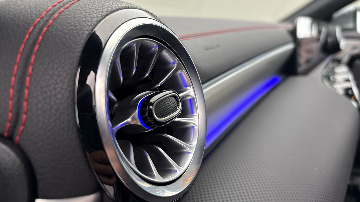 Mercedes-Benz CLA Image 6