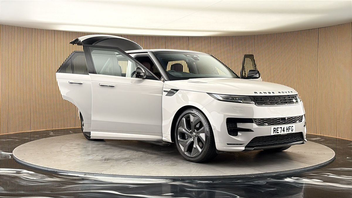 More views of Land Rover Range Rover Sport