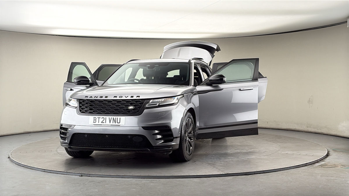 More views of Land Rover Range Rover Velar