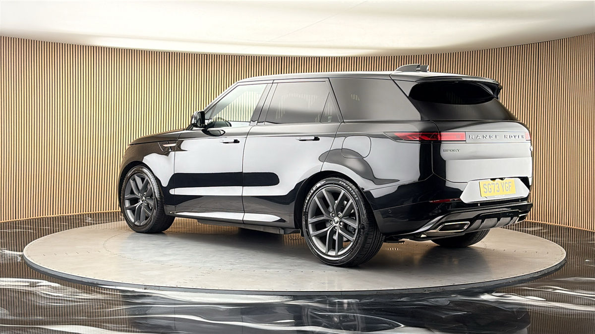 More views of Land Rover Range Rover Sport