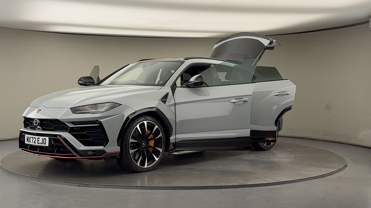 More views of Lamborghini Urus