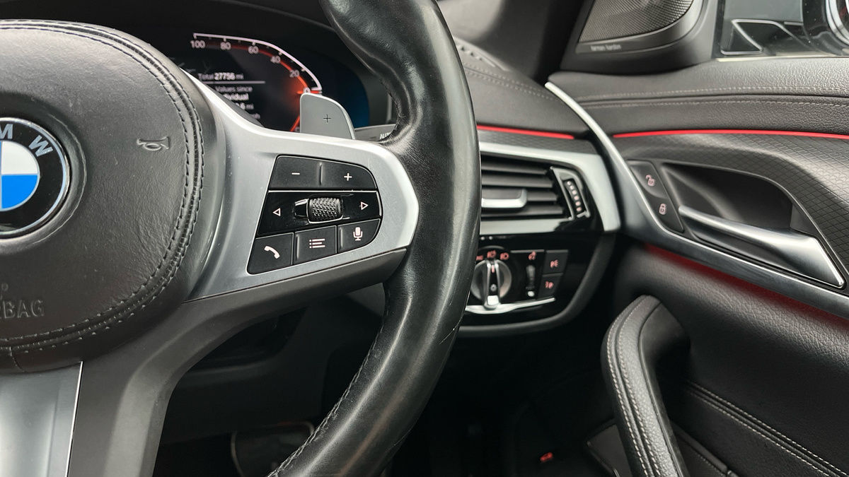 BMW 5 Series Image 14