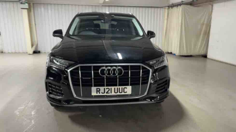 More views of Audi Q7