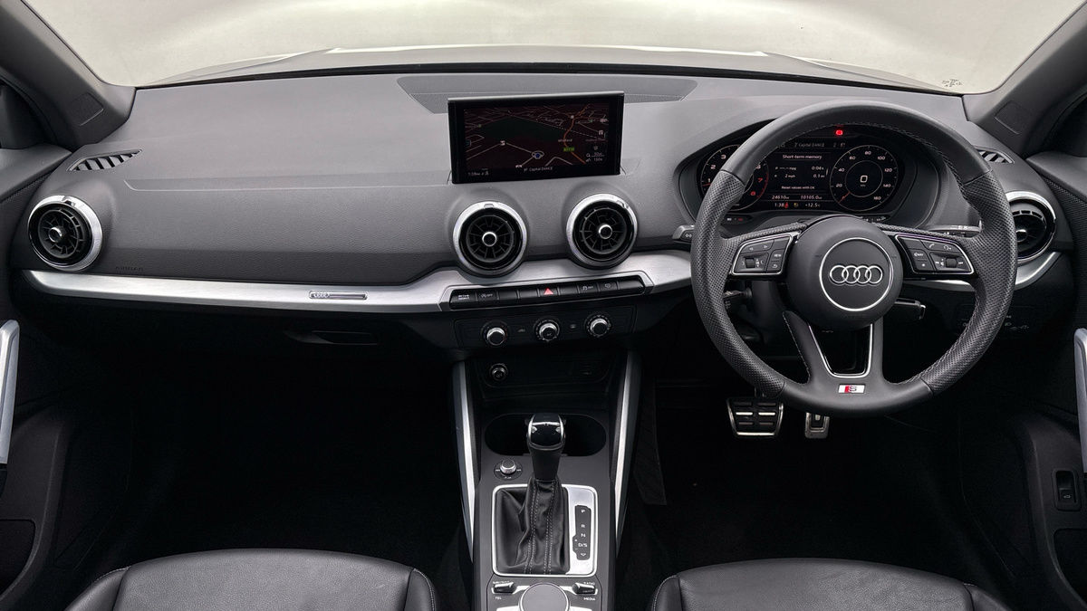 Audi Q2 Image 12