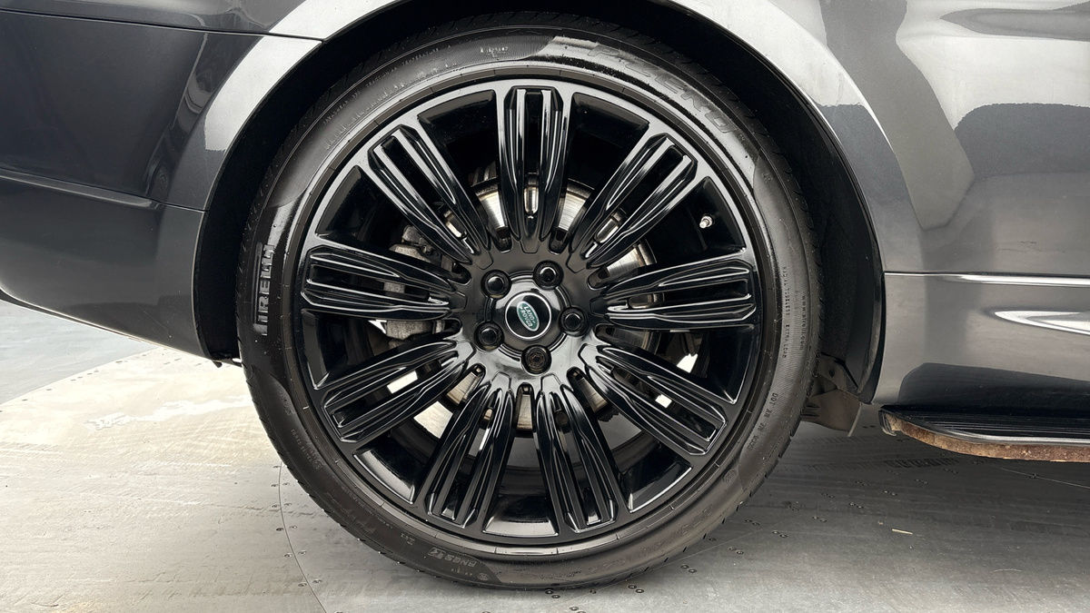 Land Rover Range Rover Sport Image 10