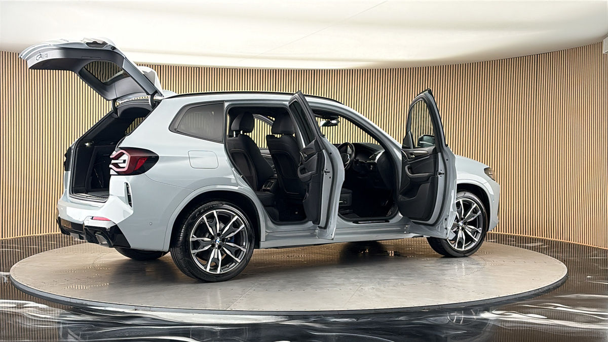 More views of BMW X3