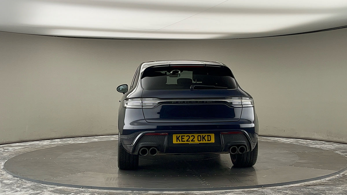 More views of Porsche Macan