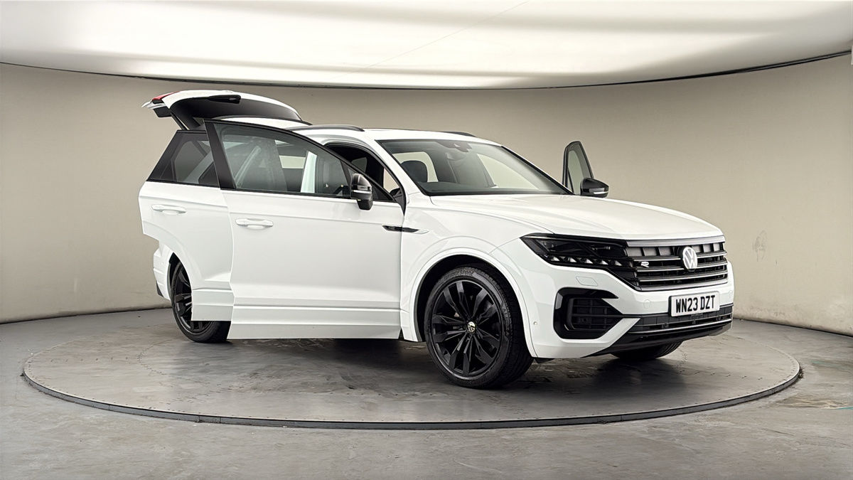 More views of Volkswagen Touareg