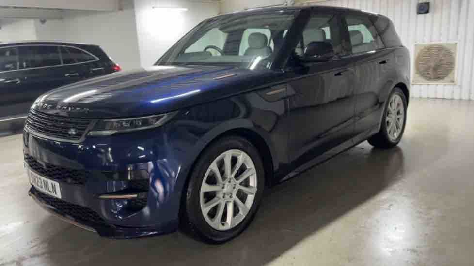 More views of Land Rover Range Rover Sport
