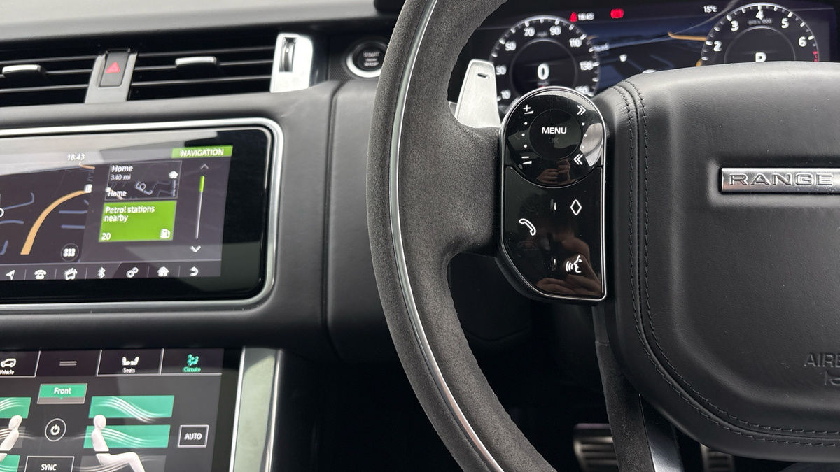 Land Rover Range Rover Sport Image 19