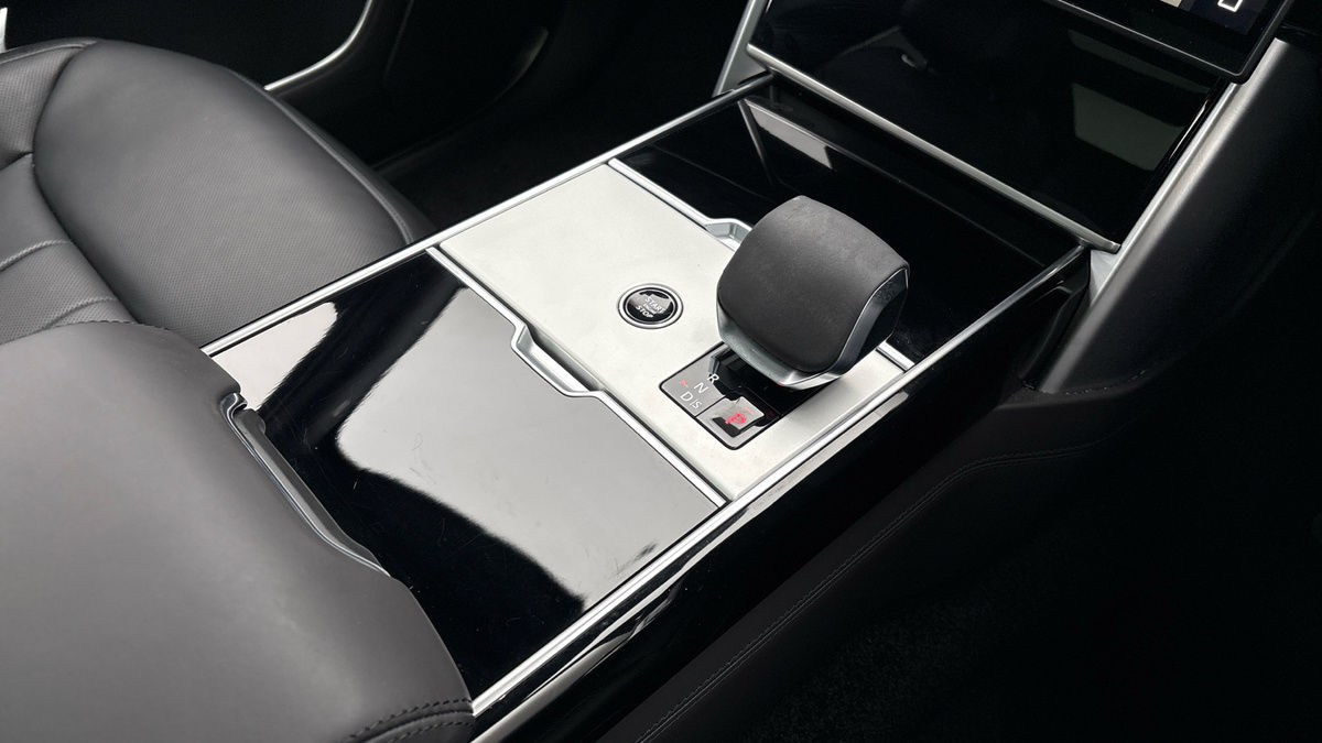 Land Rover Range Rover Image 18