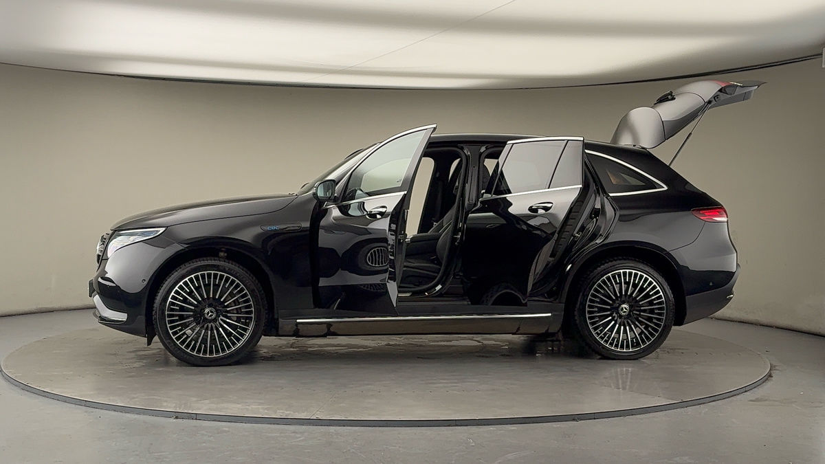 More views of Mercedes-Benz EQC