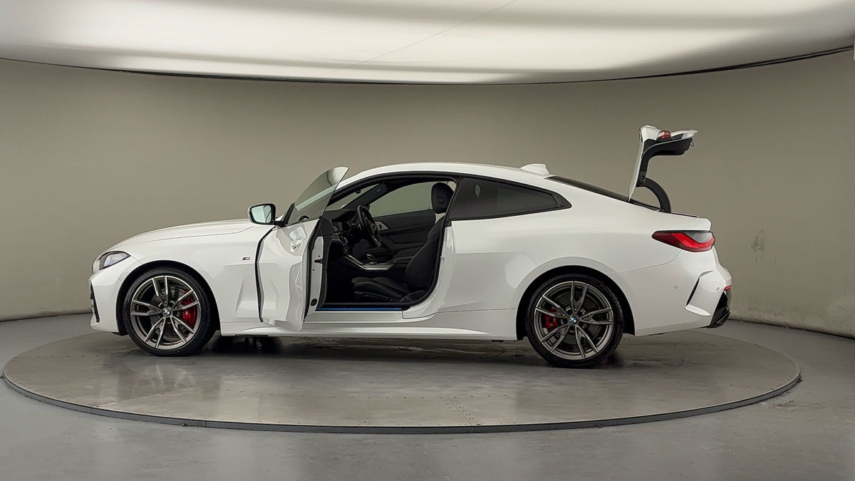 More views of BMW 4 Series