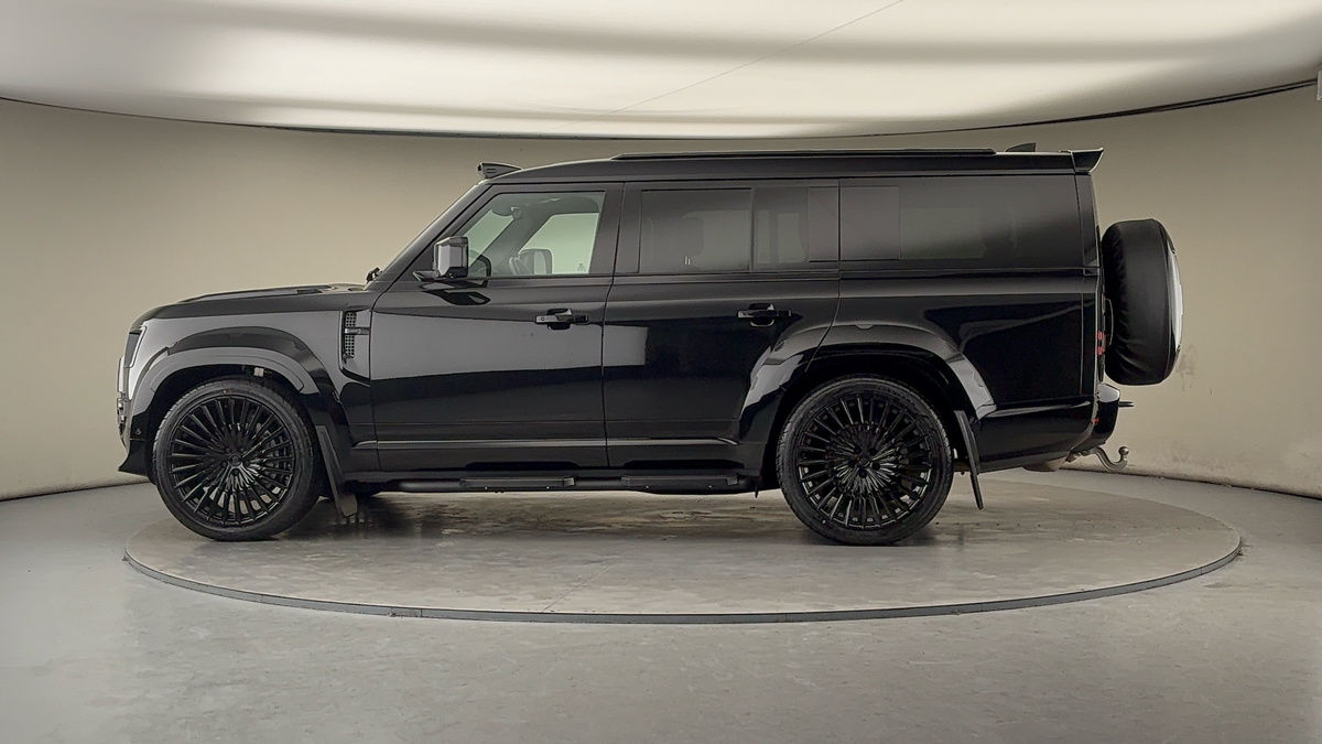 More views of Land Rover Defender 130