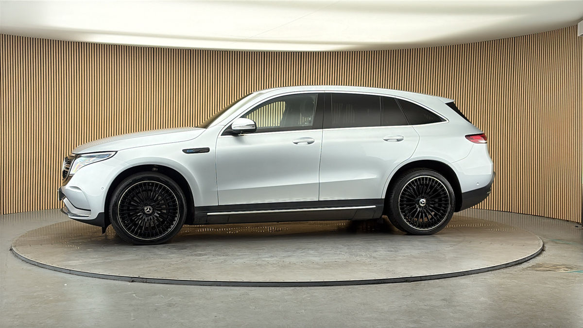 More views of Mercedes-Benz EQC