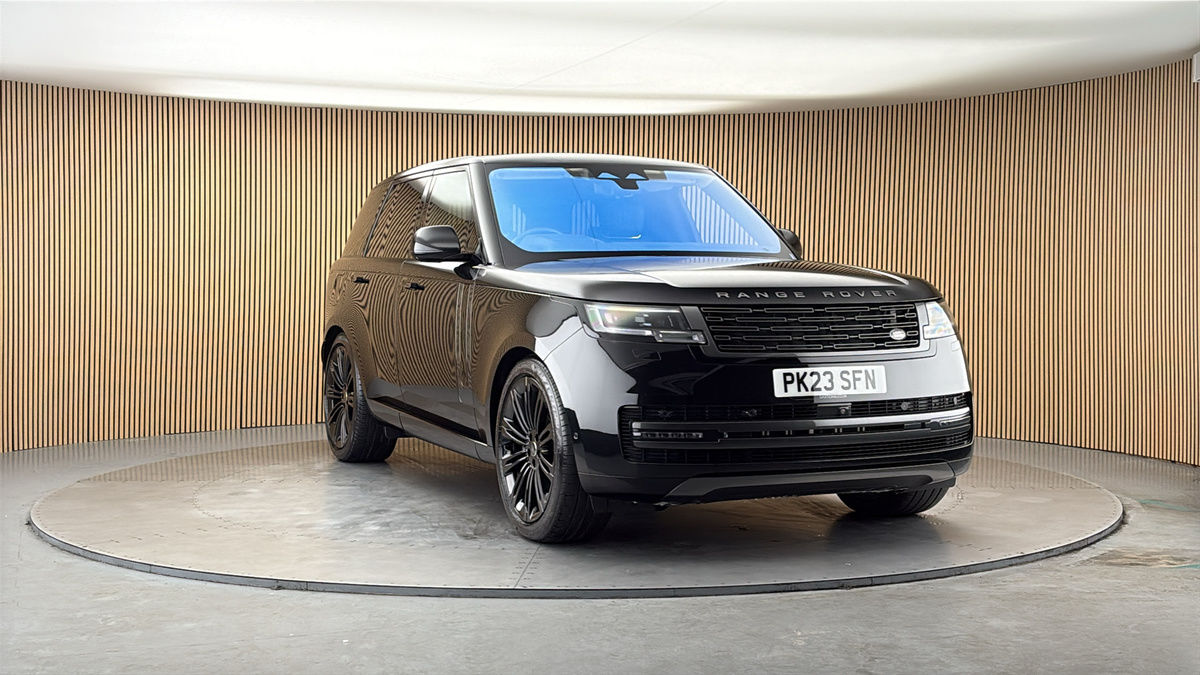 More views of Land Rover Range Rover