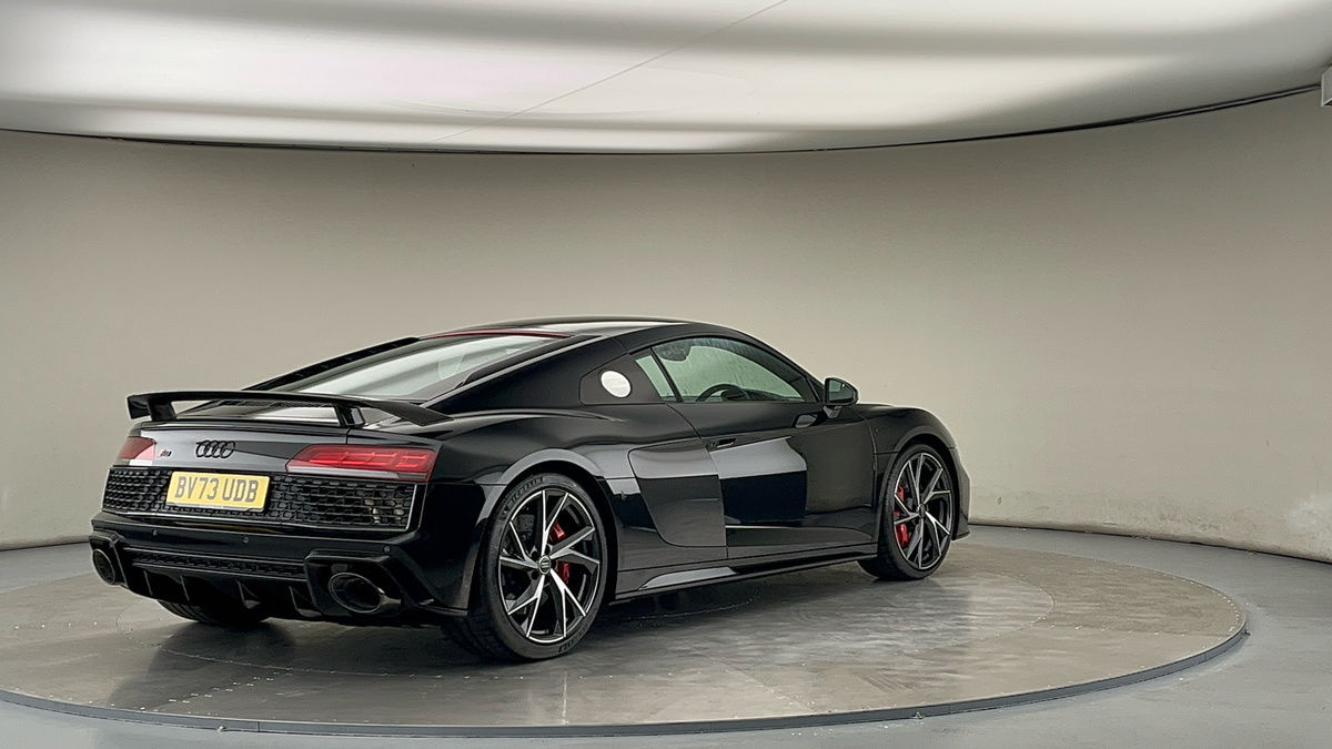Audi R8 Image 21