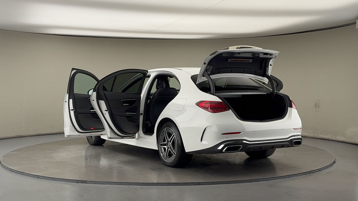 Mercedes-Benz C Class Image 23