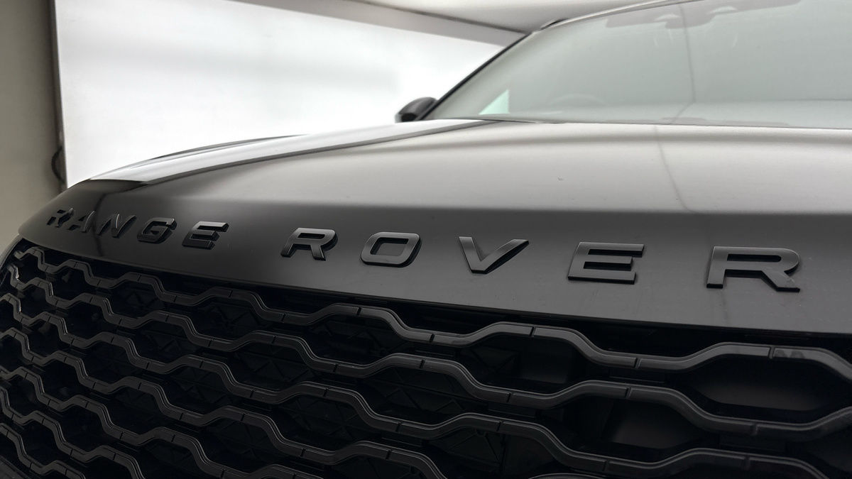 Land Rover Range Rover Velar Image 24