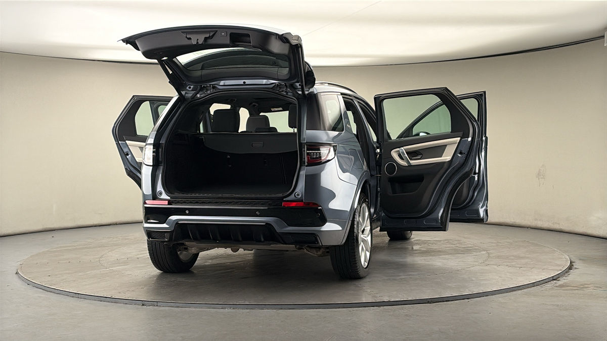 More views of Land Rover Discovery Sport